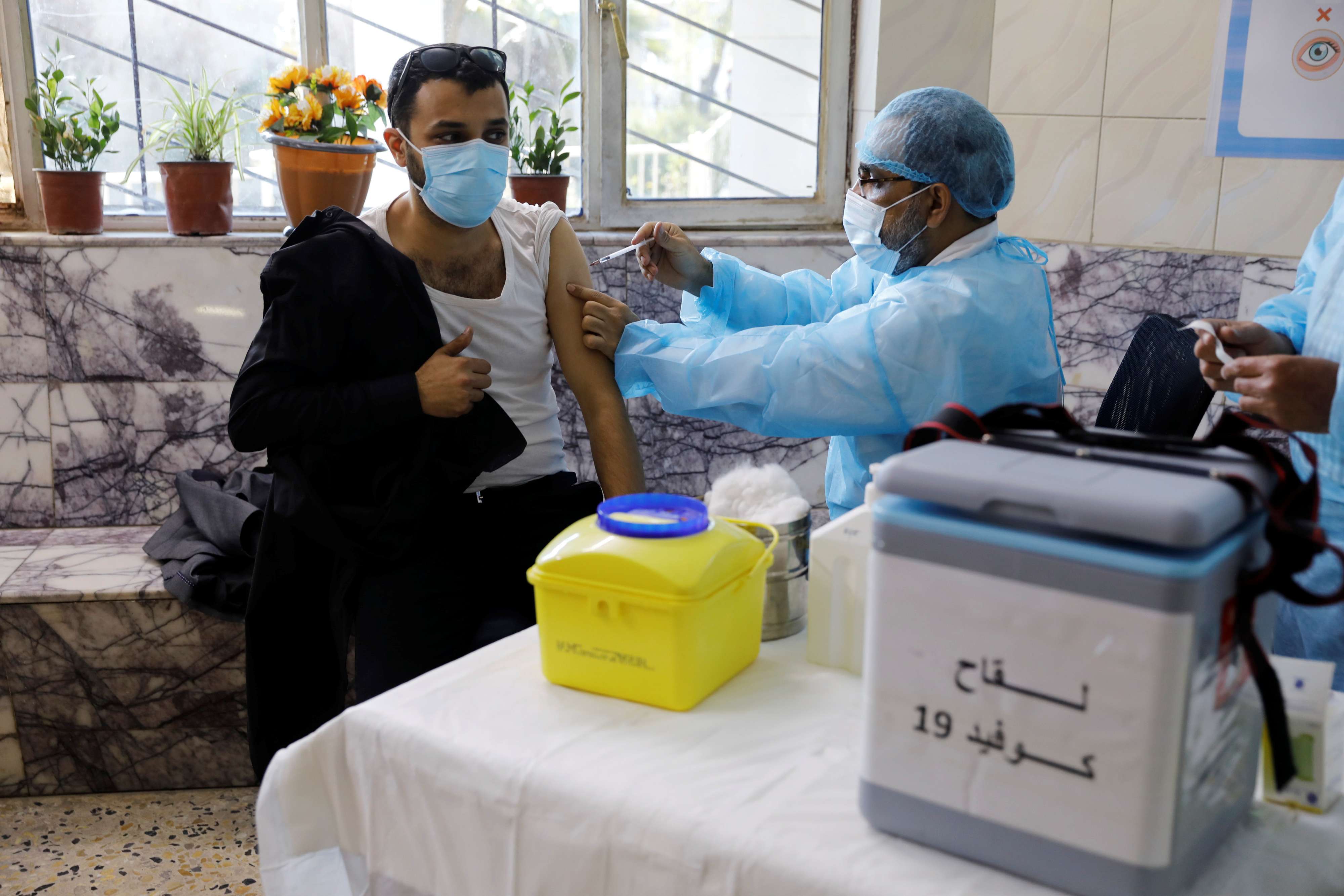  البابا فرنسيس يزور العراق تزامنا مع موجة ثانية من وباء كوفيد-19