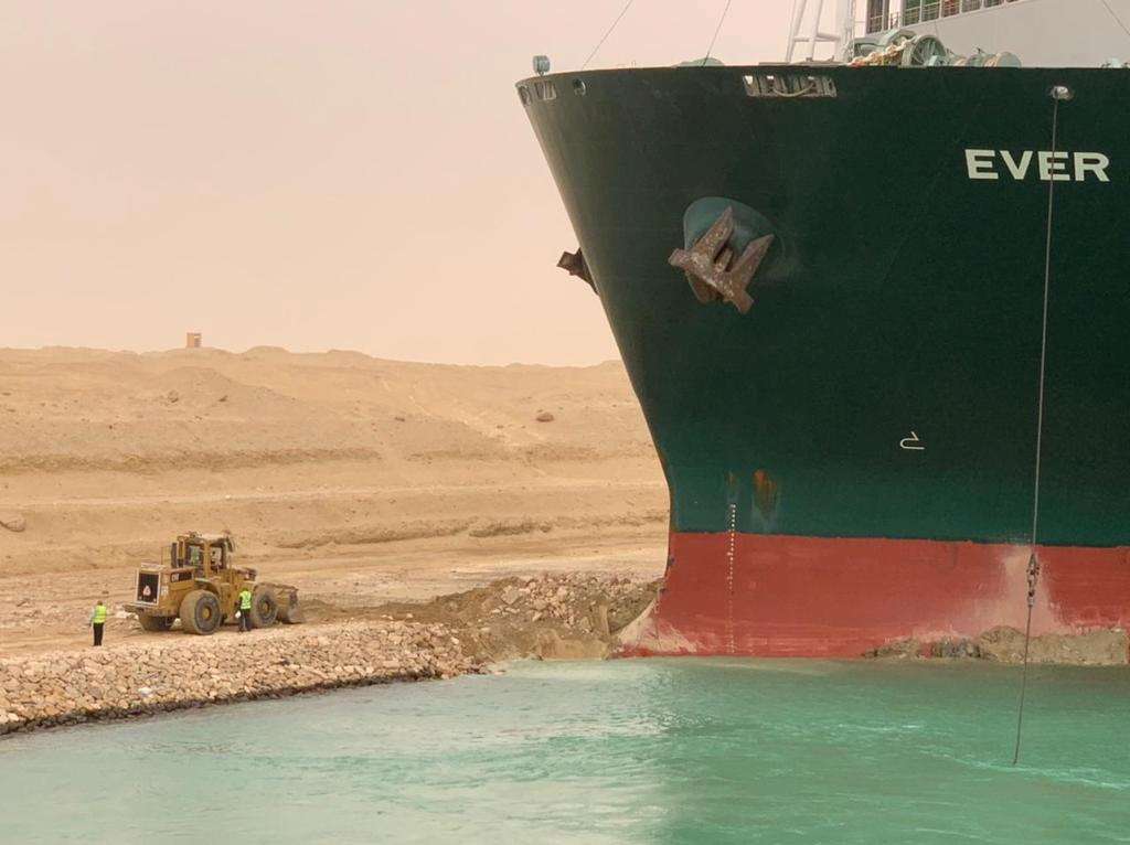 سفينة 'إيفر غيفن' 