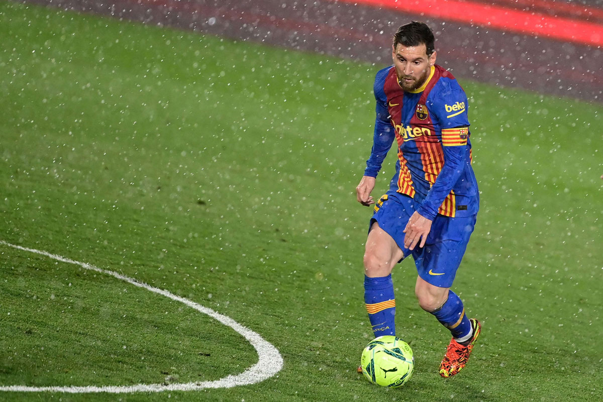 برشلونة لتفادي موسم دون اي لقب