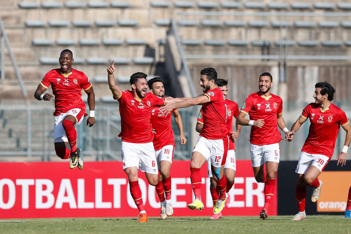 فريق القرن في مهمة شاقة