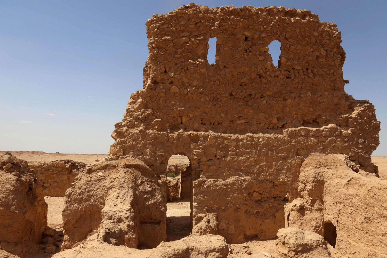  موقع اثري