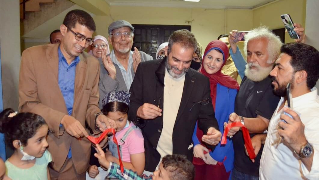الممثل أحمد عبدالعزيز  