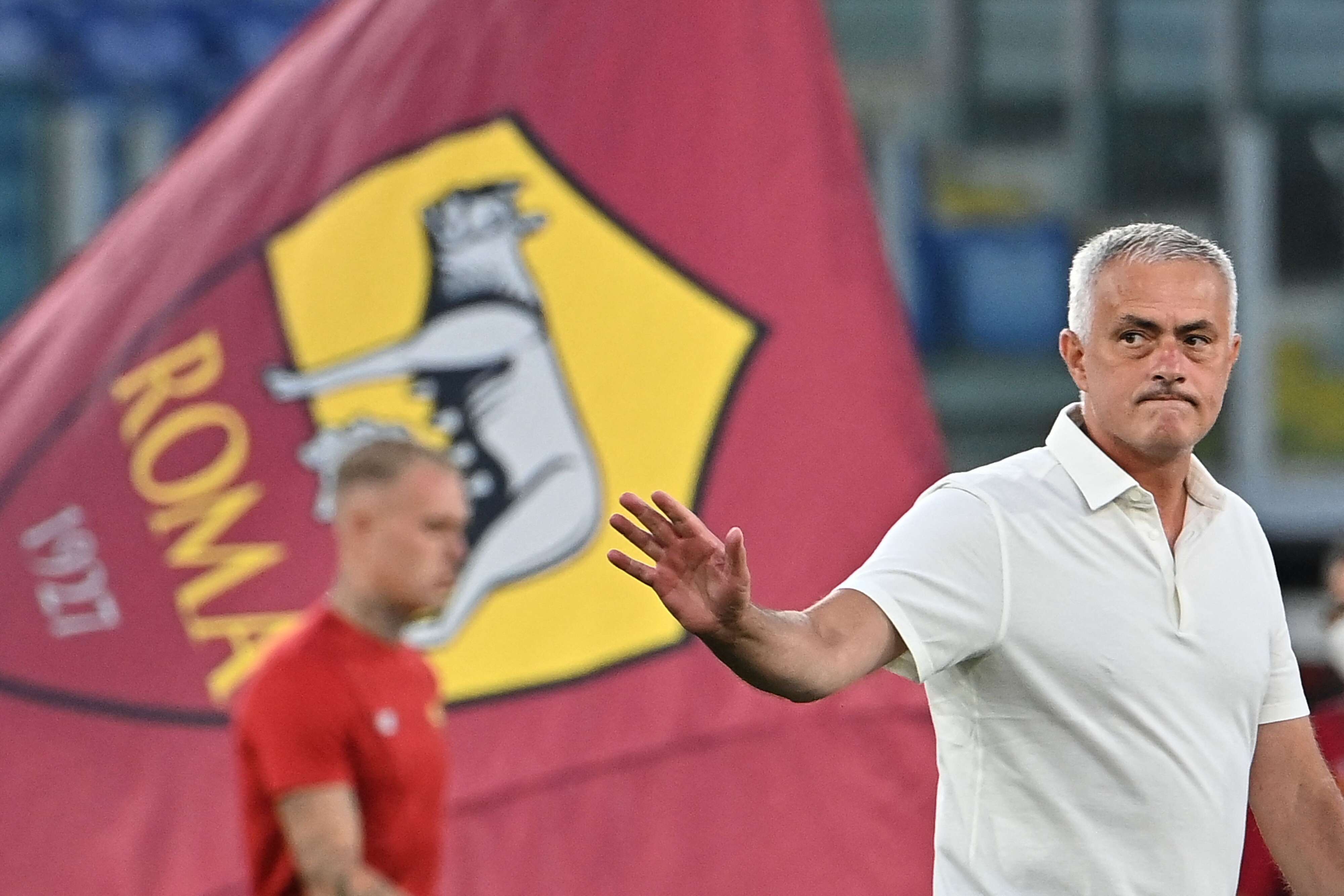 المدرب البرتغالي يتوق لانجاز مع روما بعد مواسم عجاف