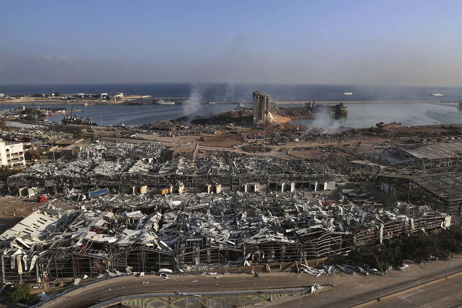 HRW said evidence strongly suggests some government officials foresaw the possible devastation from the nitrate's presence and tacitly accepted the risk