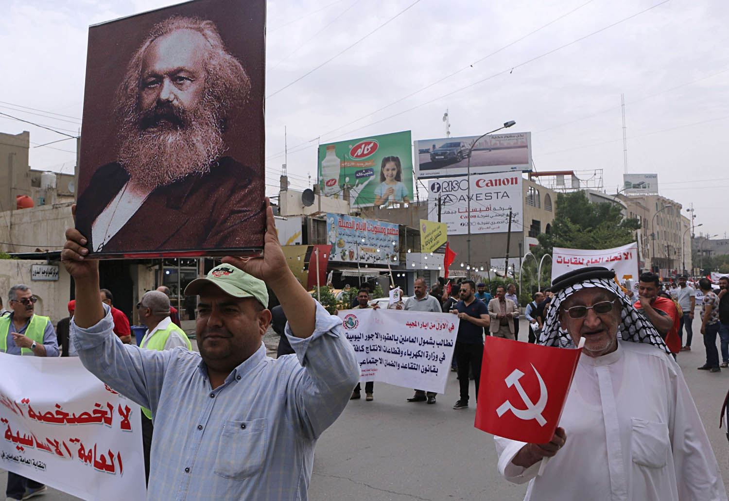 شيوعيون عراقيون يحتفلون بعيد تأسيس الحزب