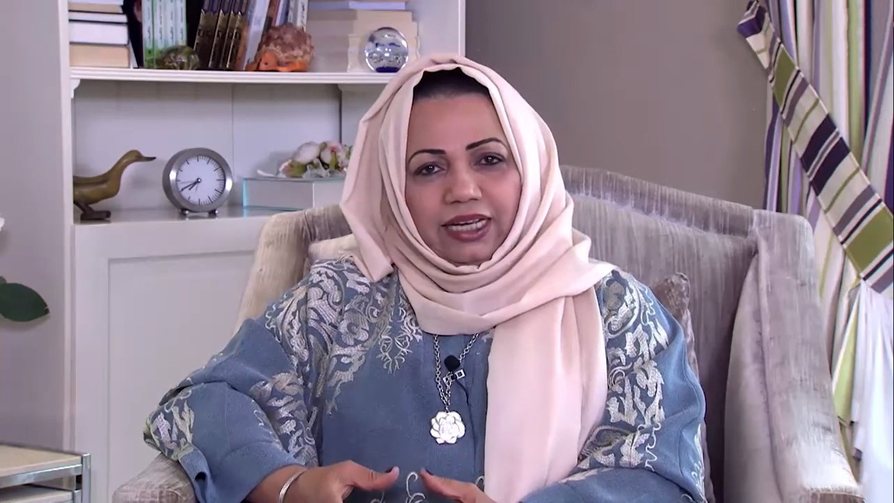  عائشة سلطان