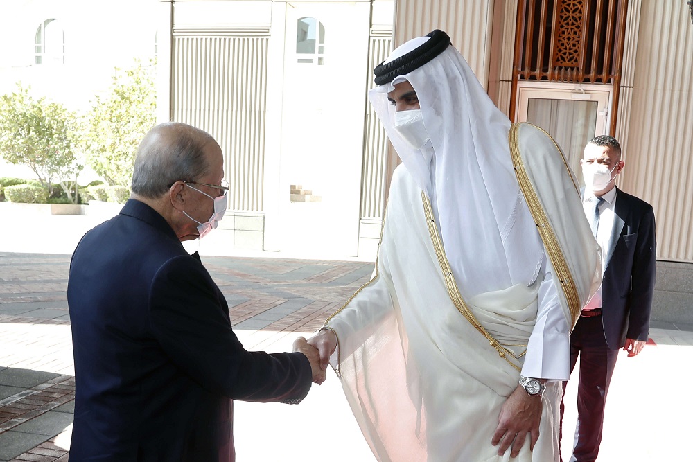امير قطر عبر صراحة عن استعداد بلاده لدعم لبنان اقتصاديا