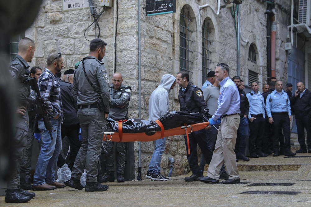 اعلان اسرائيل عن تفكيك خلية لحماس يأتي غداة مقتل اسرائيلي طعنا في القدس