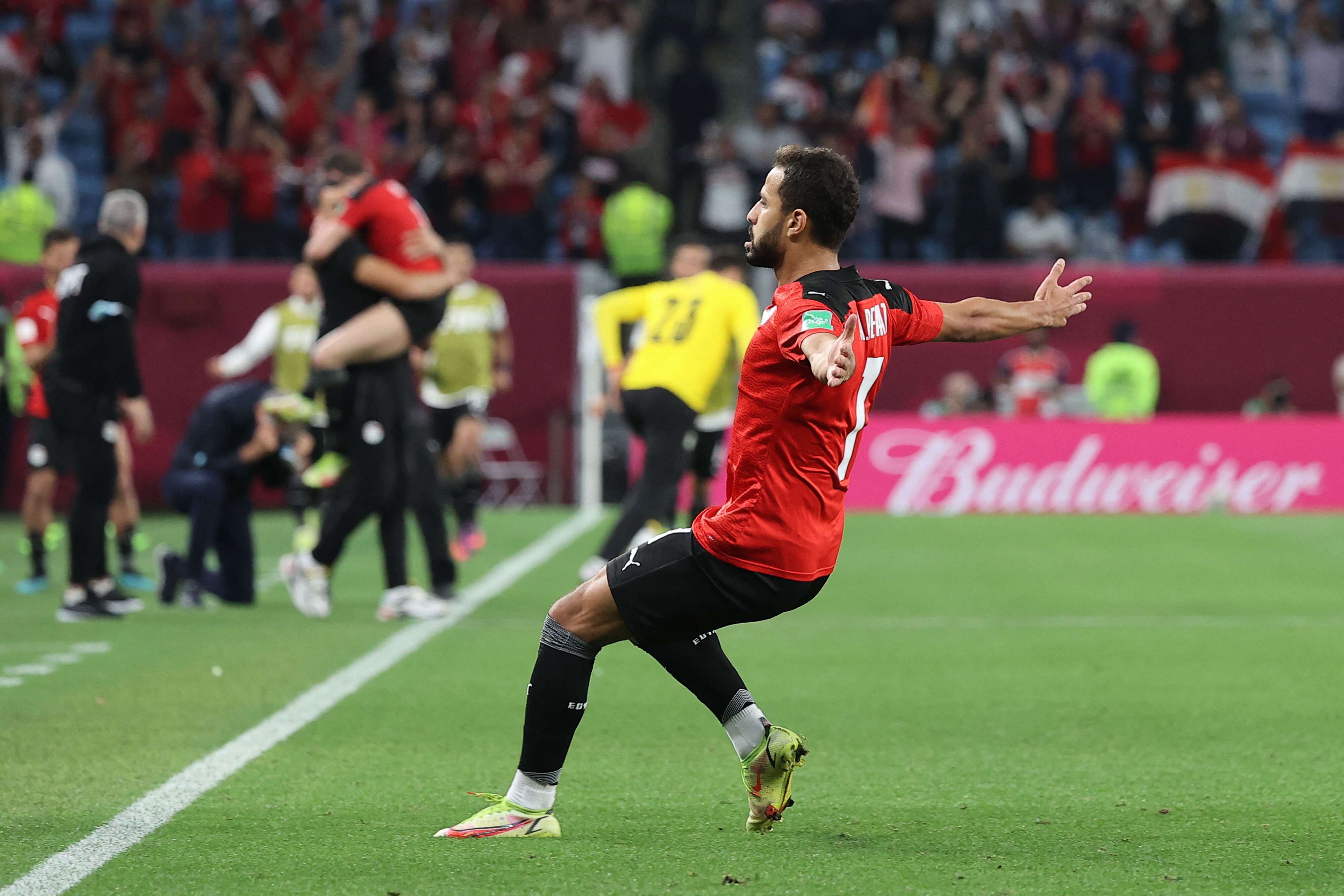  أحمد رفعت يتألق خارج قطبي مصر