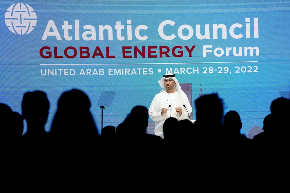 الامارات تقول انه من الصعب التنبؤ بمستقبل تقلبات السوق