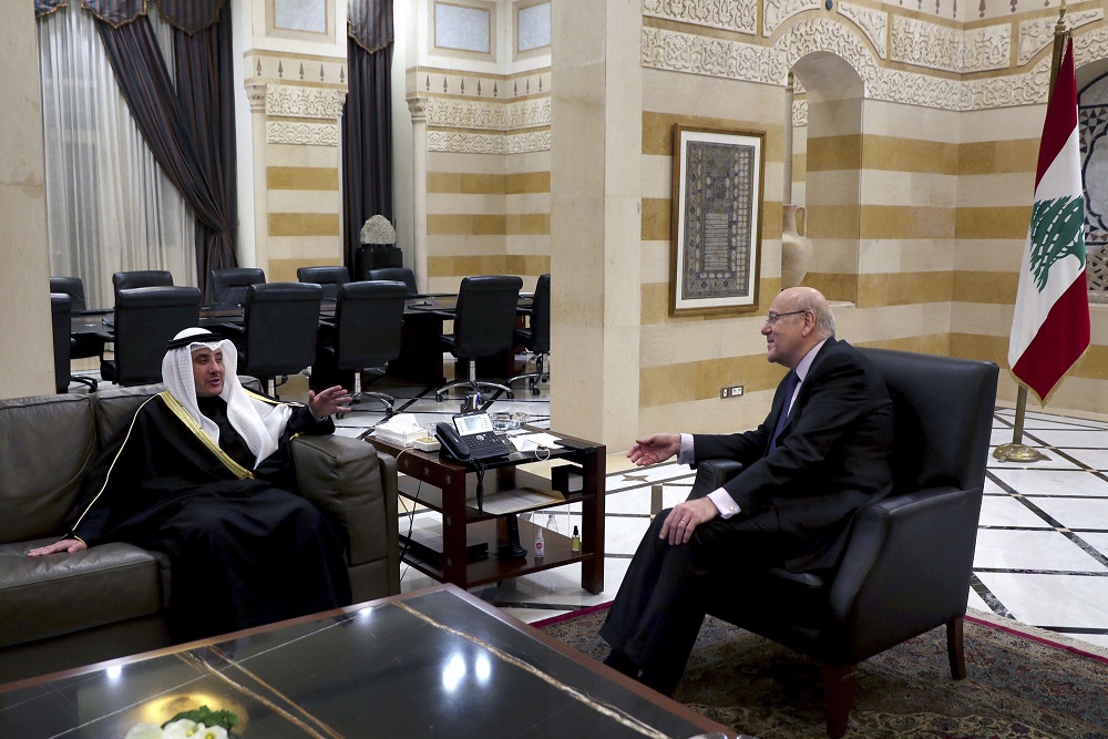 ميقاتي نوه بالمساعي الطيبة التي يبذلها وزير خارجية الكويت لإعادة العلاقات اللبنانية ـ الخليجية إلى مسارها الصحيح