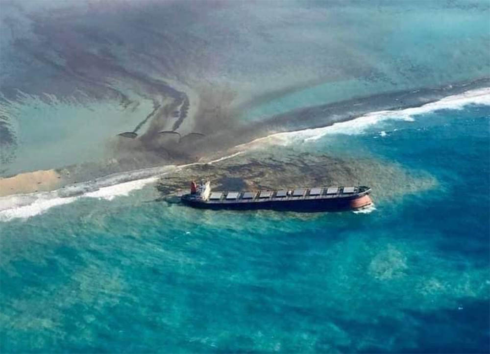 A potential threat of maritime pollution