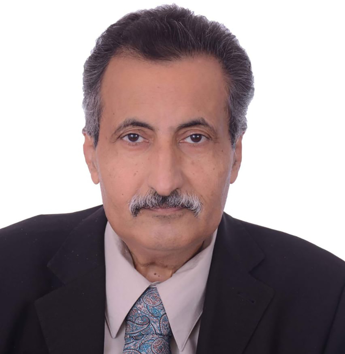 السفير عبد الوهاب محمد إسماعيل العمراني