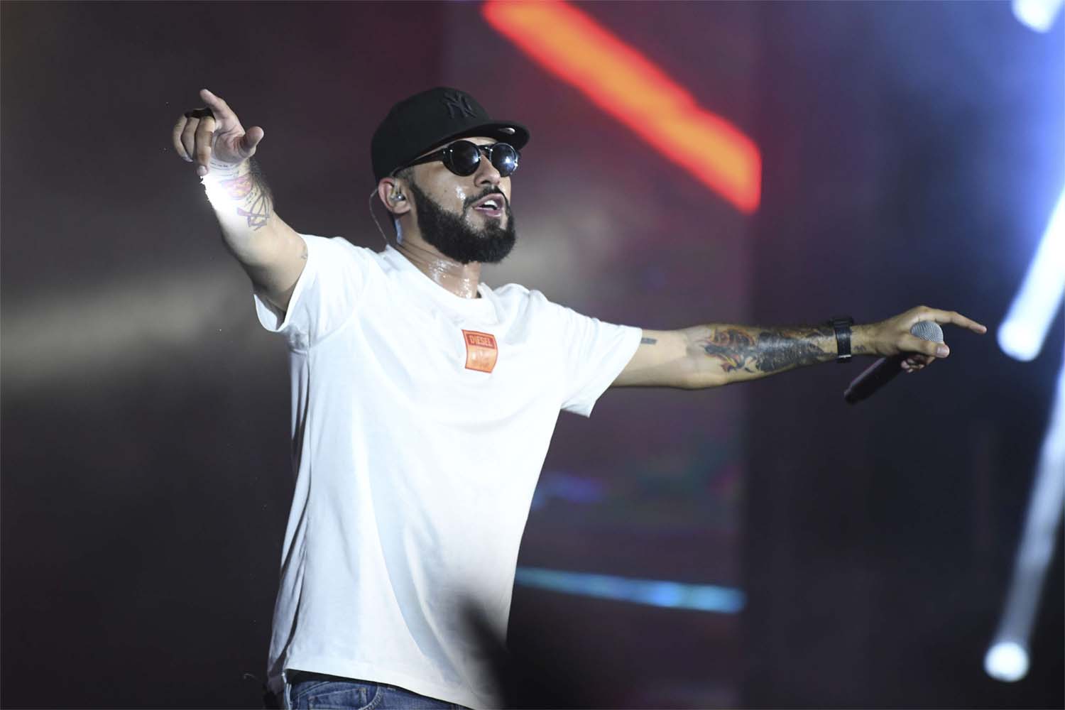 Moroccans attacked Toto via social media for encouraging drug consumption in a concert 