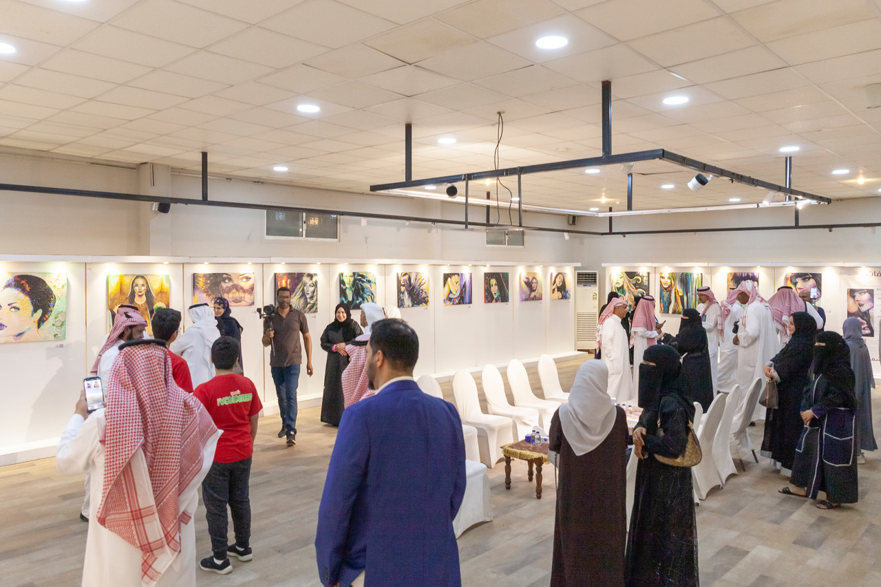 'المنيفات'
