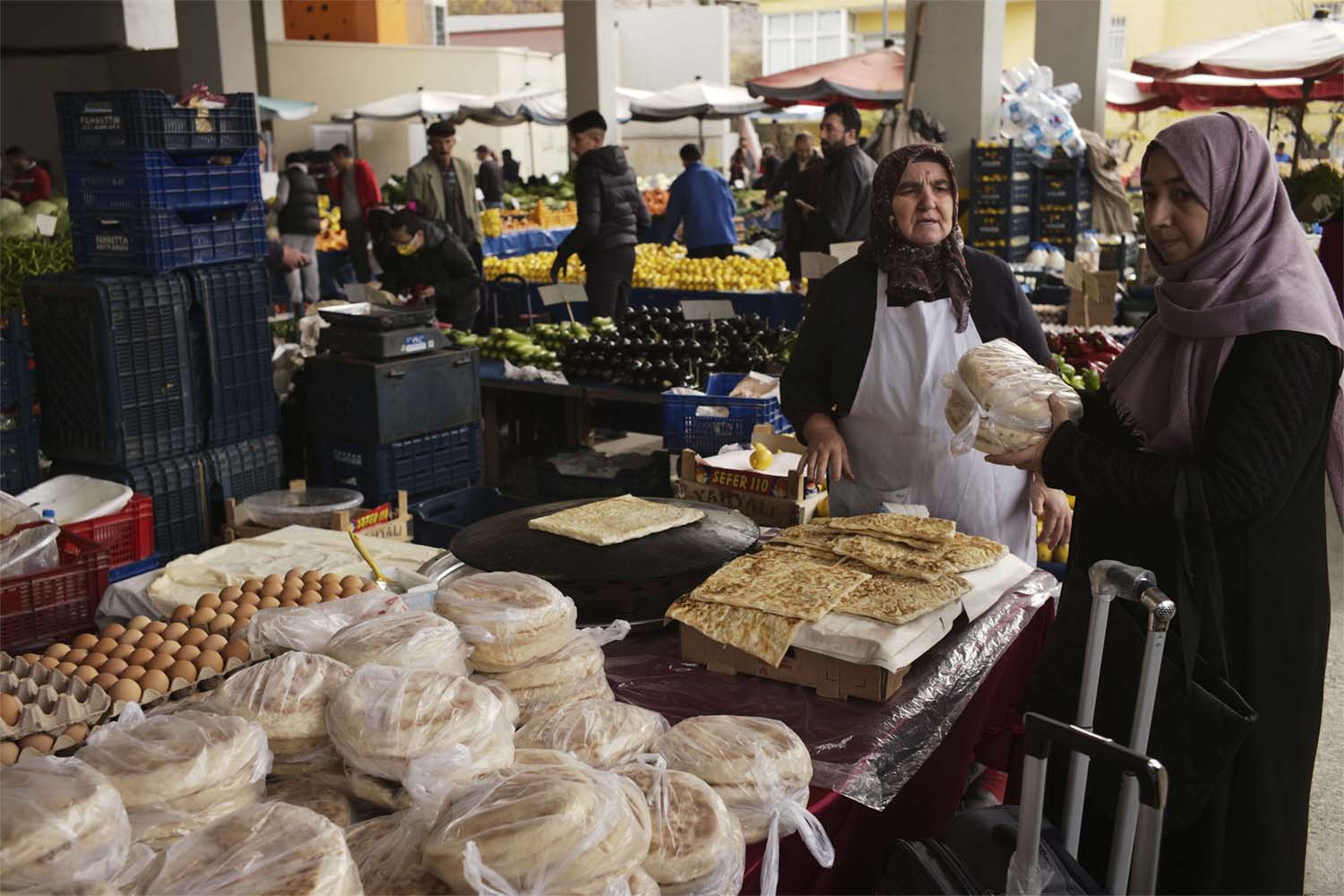 It is the first time that annual inflation has eased since May 2021