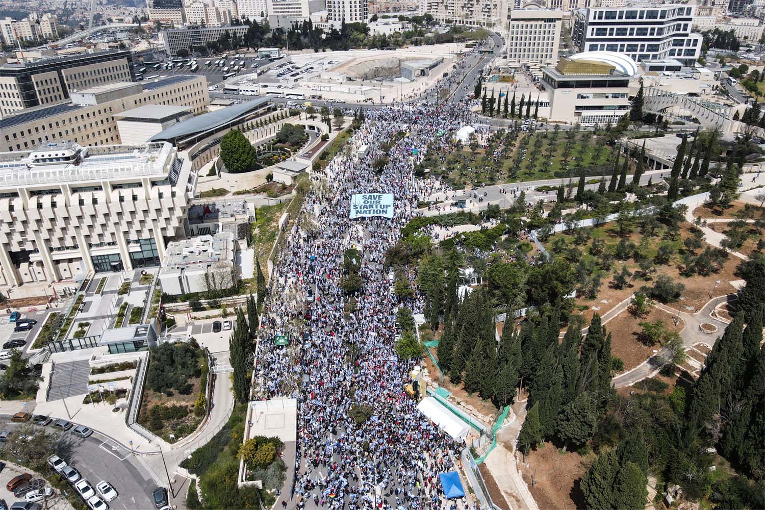 A powerful message to Netanyahu