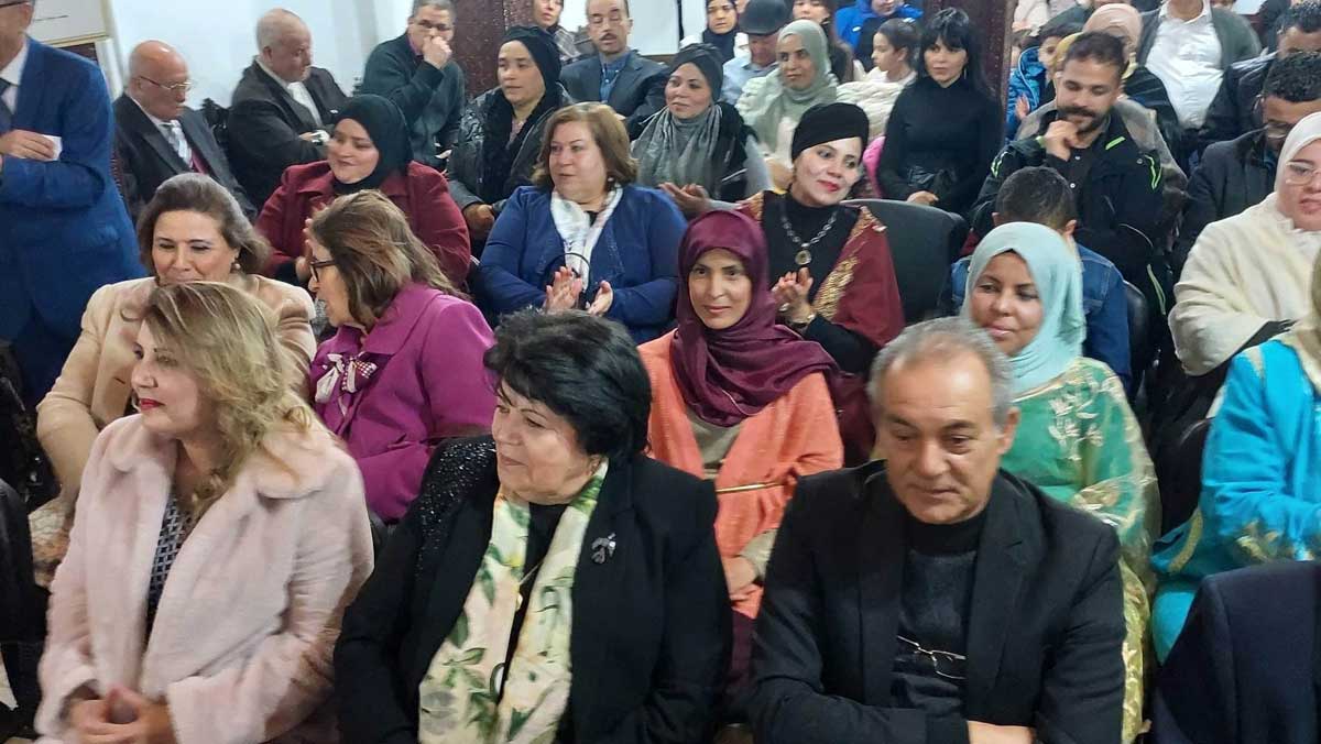 أمسيات شعرية مختلفة