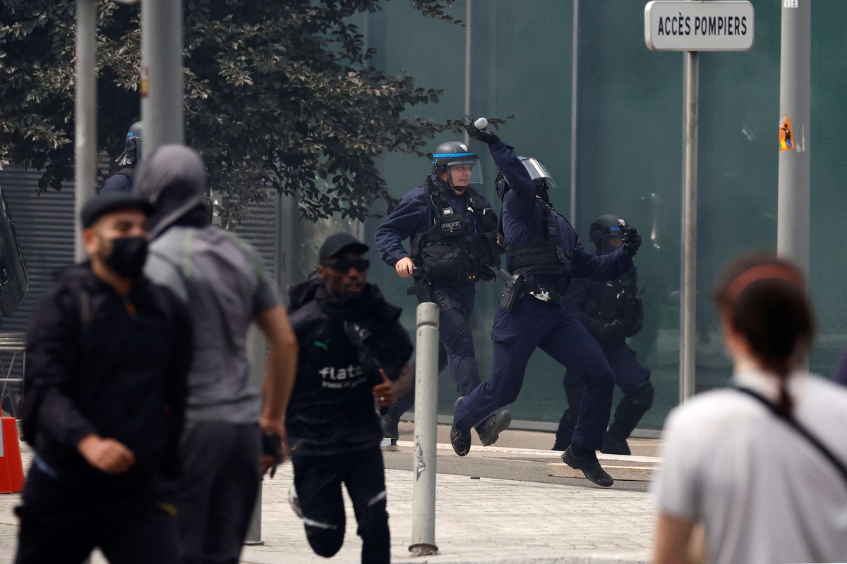 انتقادات حقوقية تطال الشرطة الفرنسية