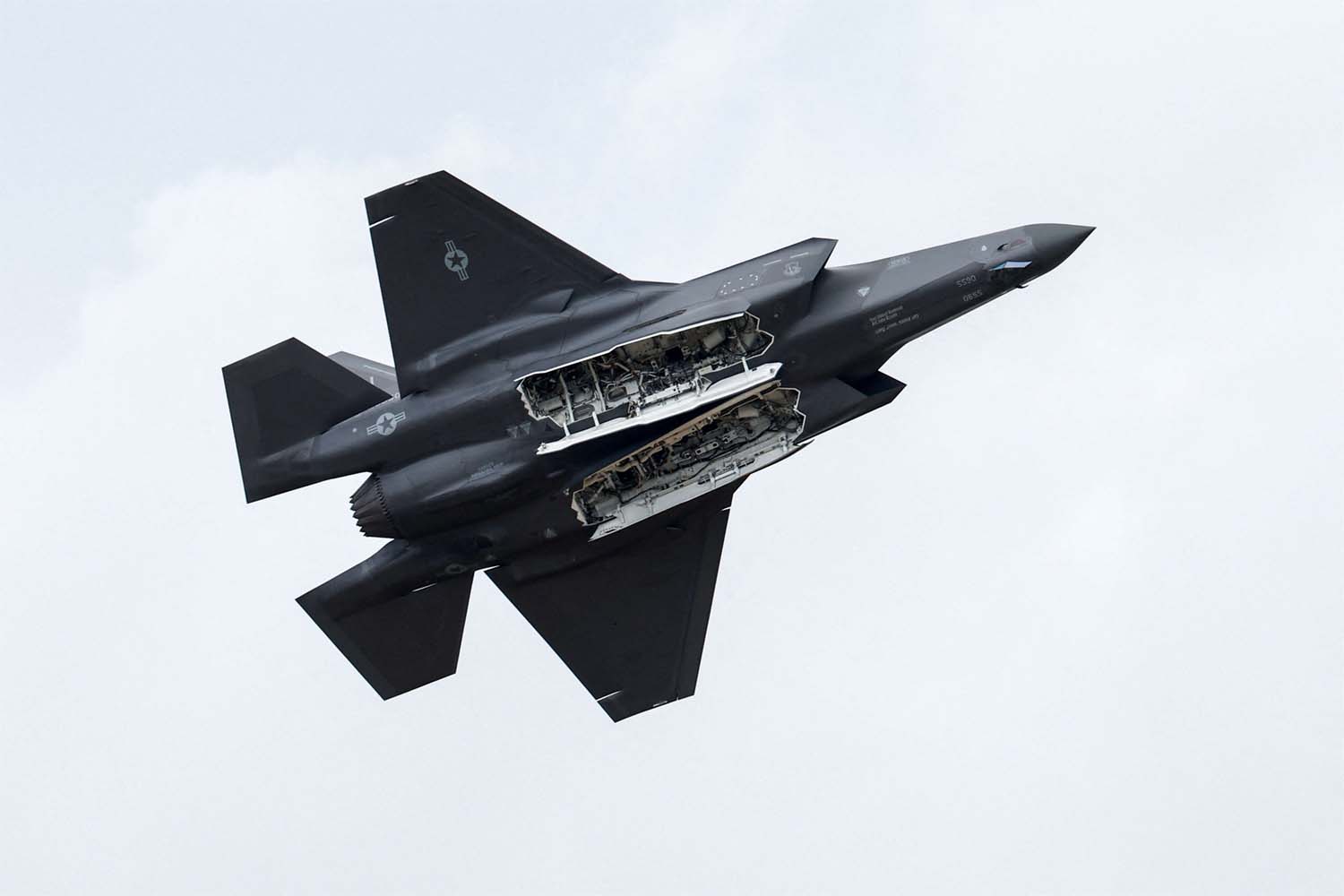F-35 stealth fighter jet