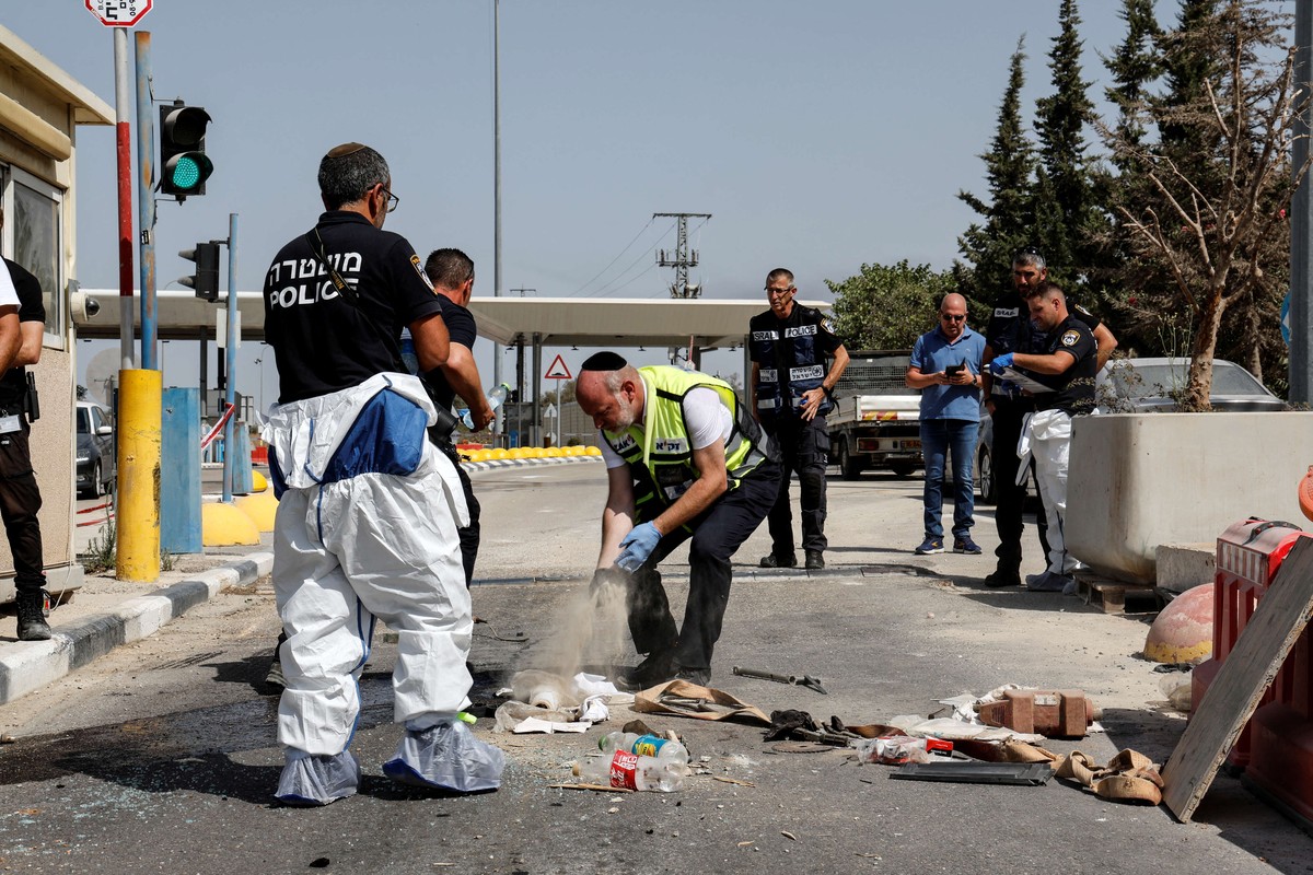 هجمات متبادلة بين اسرائيل والفصائل الفلسطينية