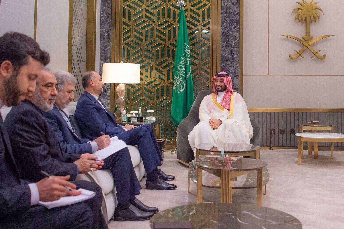 ولي العهد السعودي الأمير محمد بن سلمان يستقبل وزير الخارجية الإيراني حسين أمير عبداللهيان