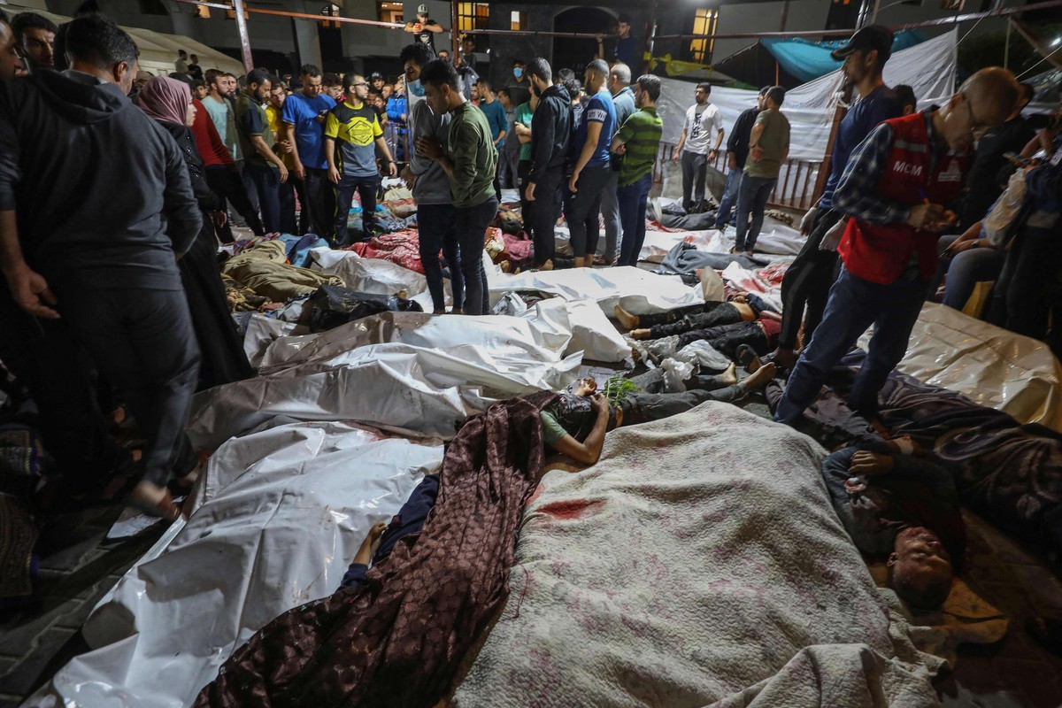 لا أحد آمن من القصف الاسرائيلي في غزة.. مذبحة في قصف اسرائيلي لمستشفيات غزة