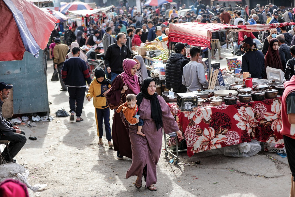 سكان غزة يحمّلون حركة حماس مسؤولية تفشّي الفقر والبطالة 