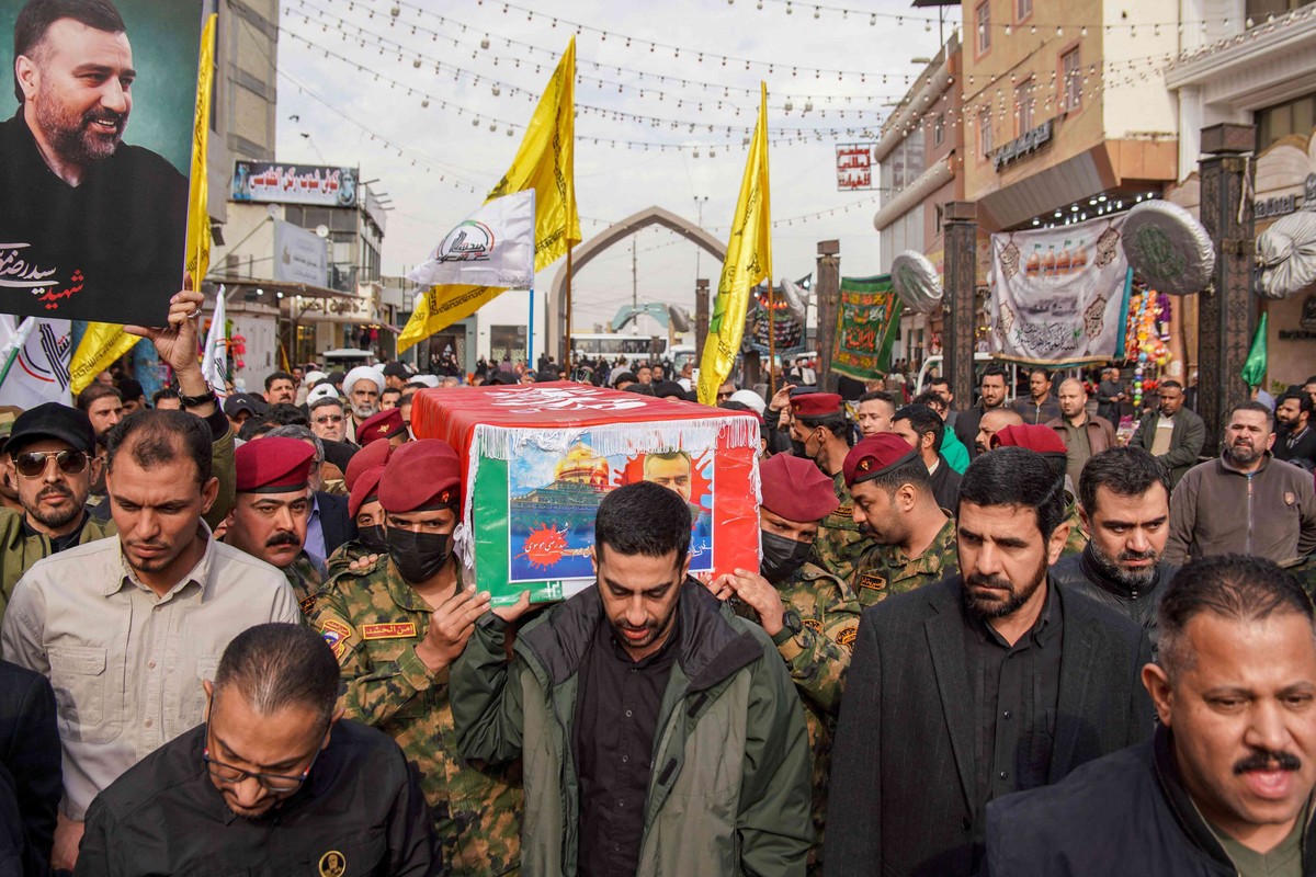 ارتباط وثيق بين الفصائل العراقية وقادة الحرس الثوري الإيراني