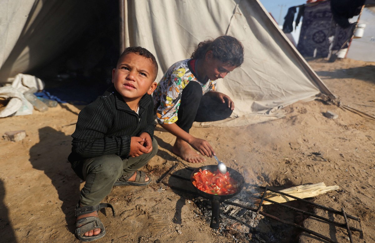تدمير البنية التحتية في غزة خطة لتهجير سكانها