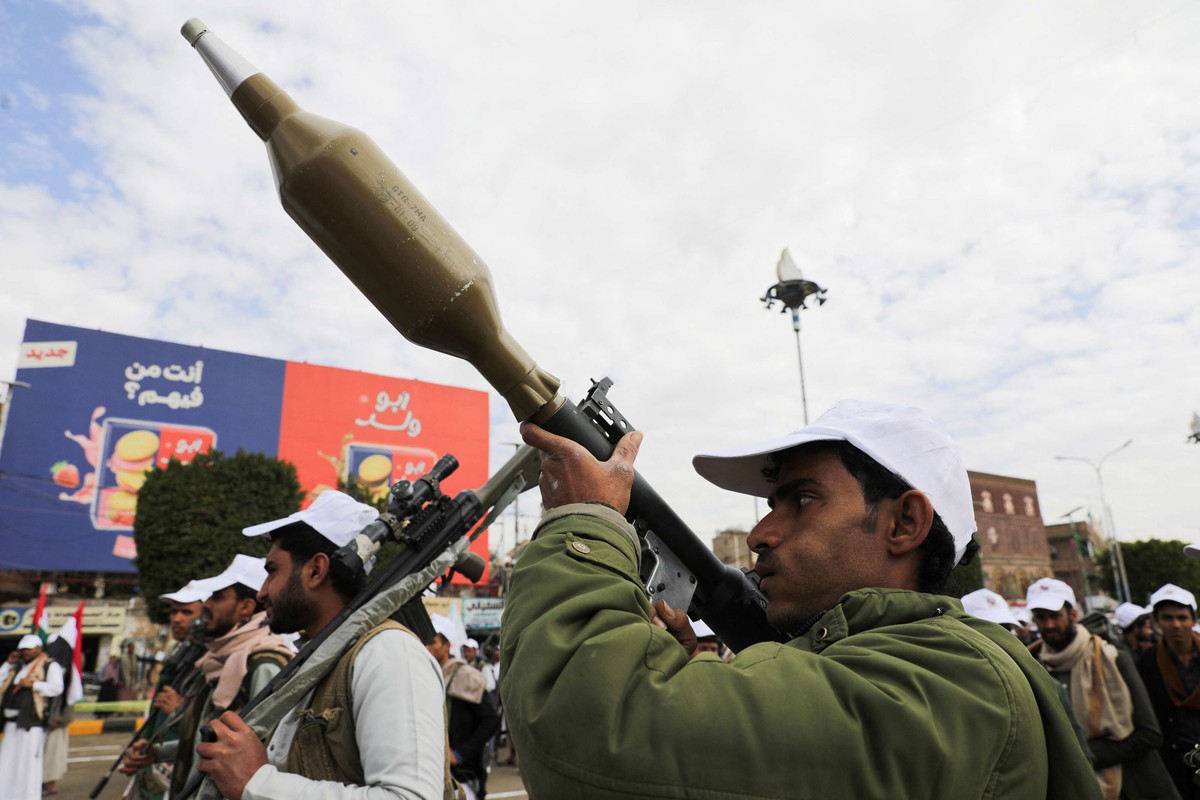 تصعيد الحوثيين مستمر على وقع الحرب في غزة