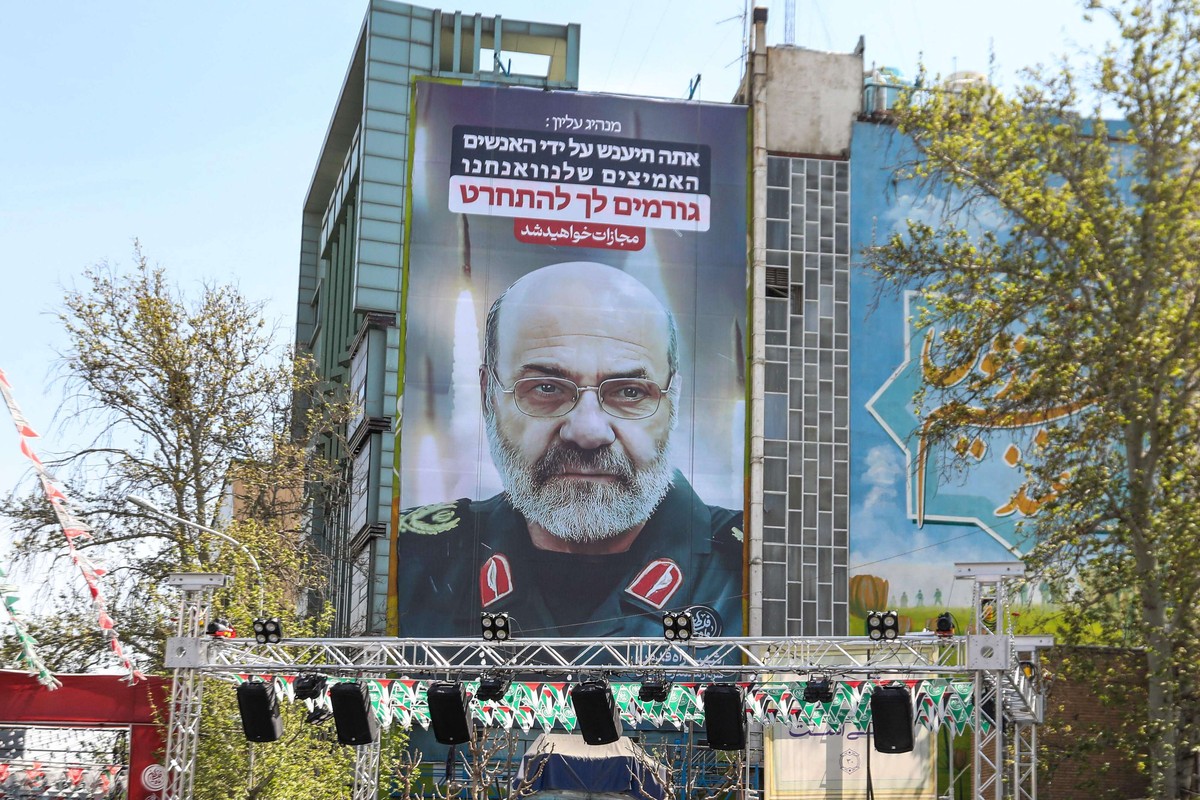 وكلاء إيران جاهزون للرد على الضربة التي أودت بأحد أبرز قيادات الحرس الثوري