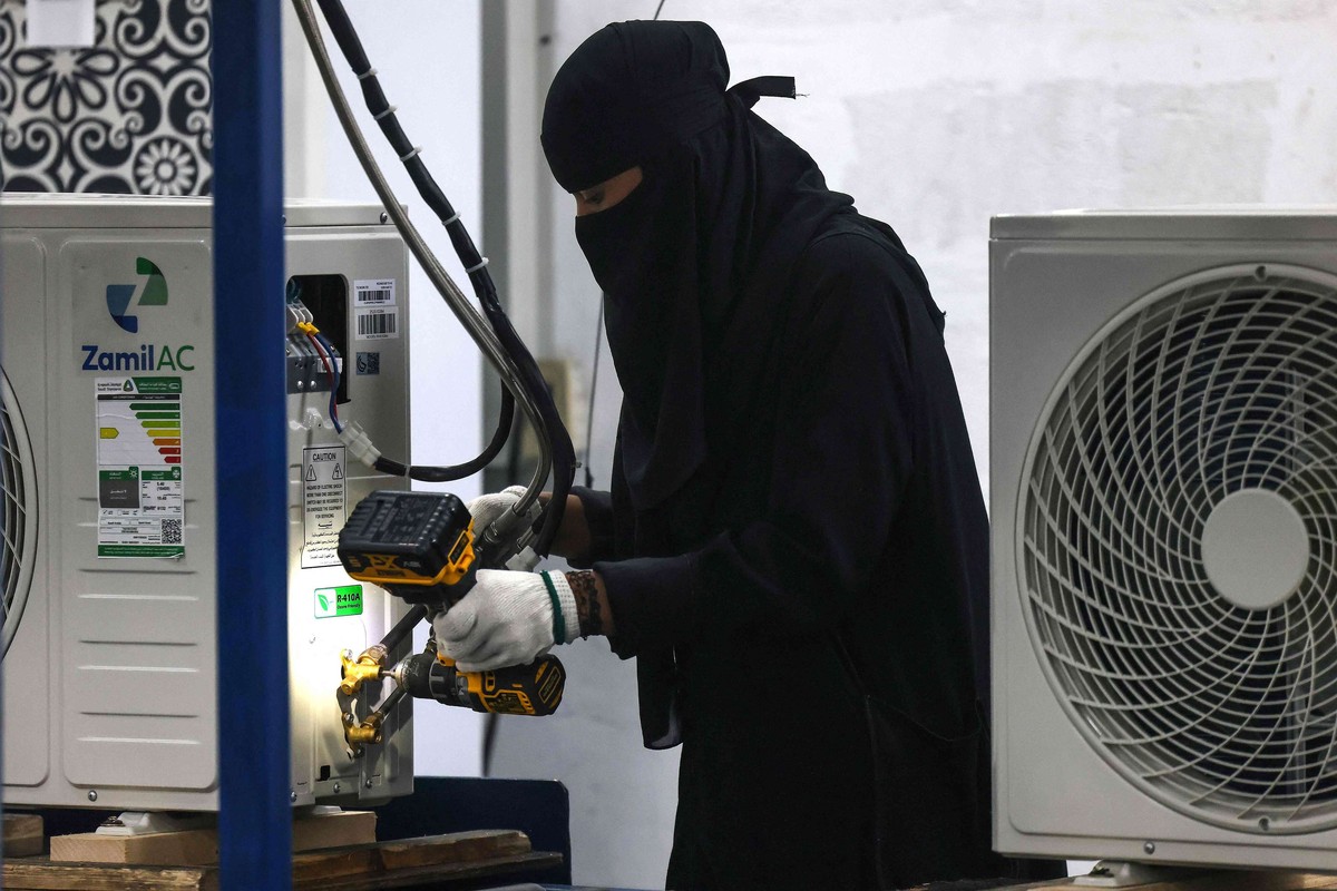 المرأة السعودية تكسر الصورة النمطية