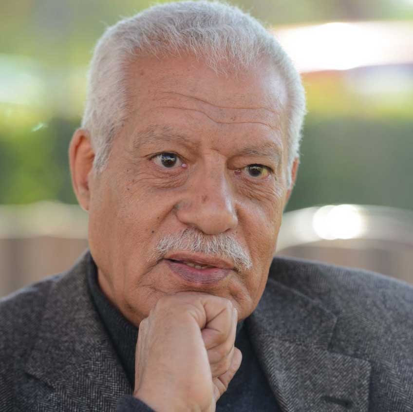 الشاعر أحمد سويلم