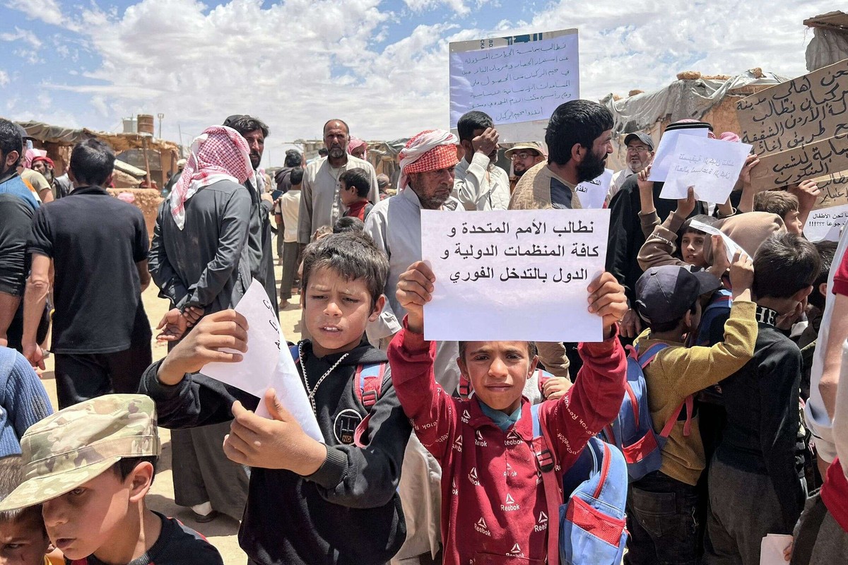 الشعب السوري لا يزال عالقا في أزمة عميقة