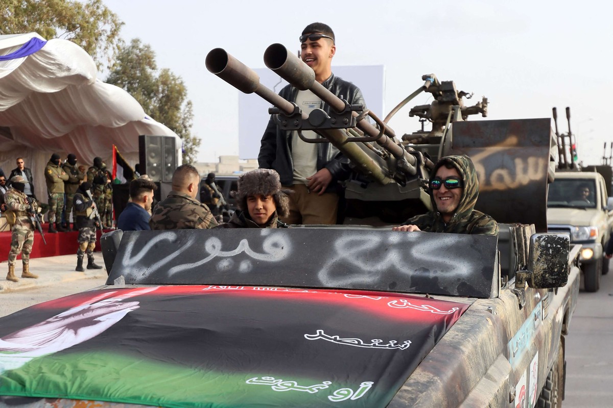 ليبيا منشغلة بالانقسام والصراع السياسي وليس باستعادة أموالها المنهوبة والمتناثرة في الخارج