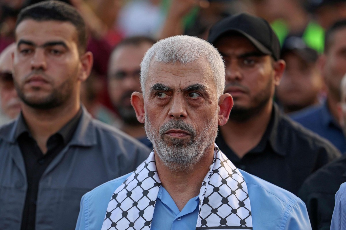 السنوار يفضل الموت أثناء قتال إسرائيل على مغادرة غزة بحسب مسؤولين أميركيين
