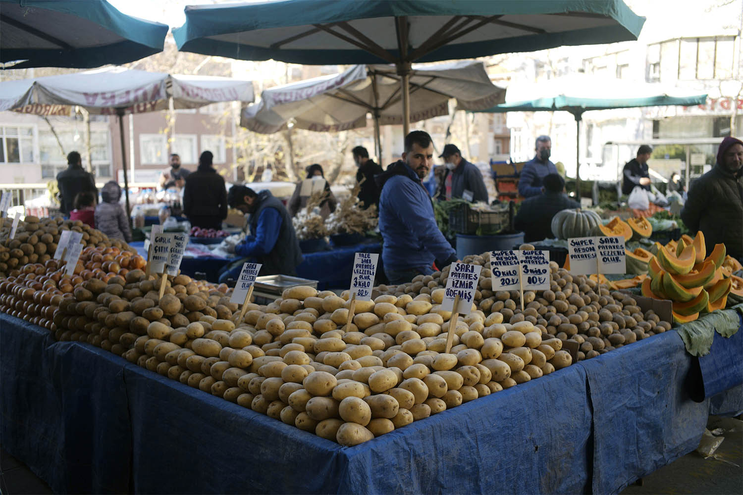 A slowing growth tests Turkey's resolve in inflation fight