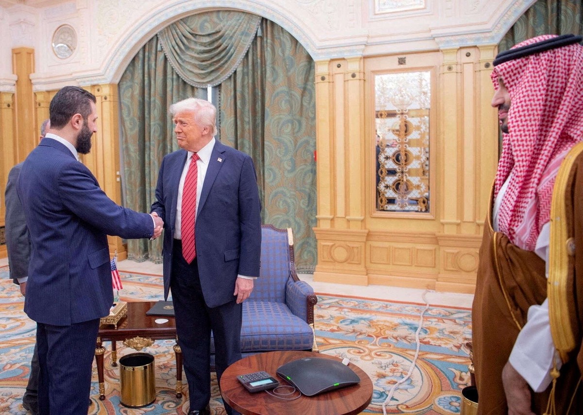 ترامب سيكون وسيط اللقاء بين الشرع ونتنياهو