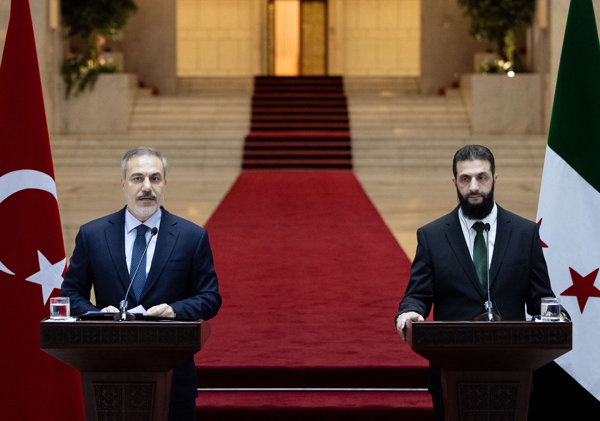 إدارة الشرع تسهّل مساعي تركيا لترسيخ نفوذها في سوريا 