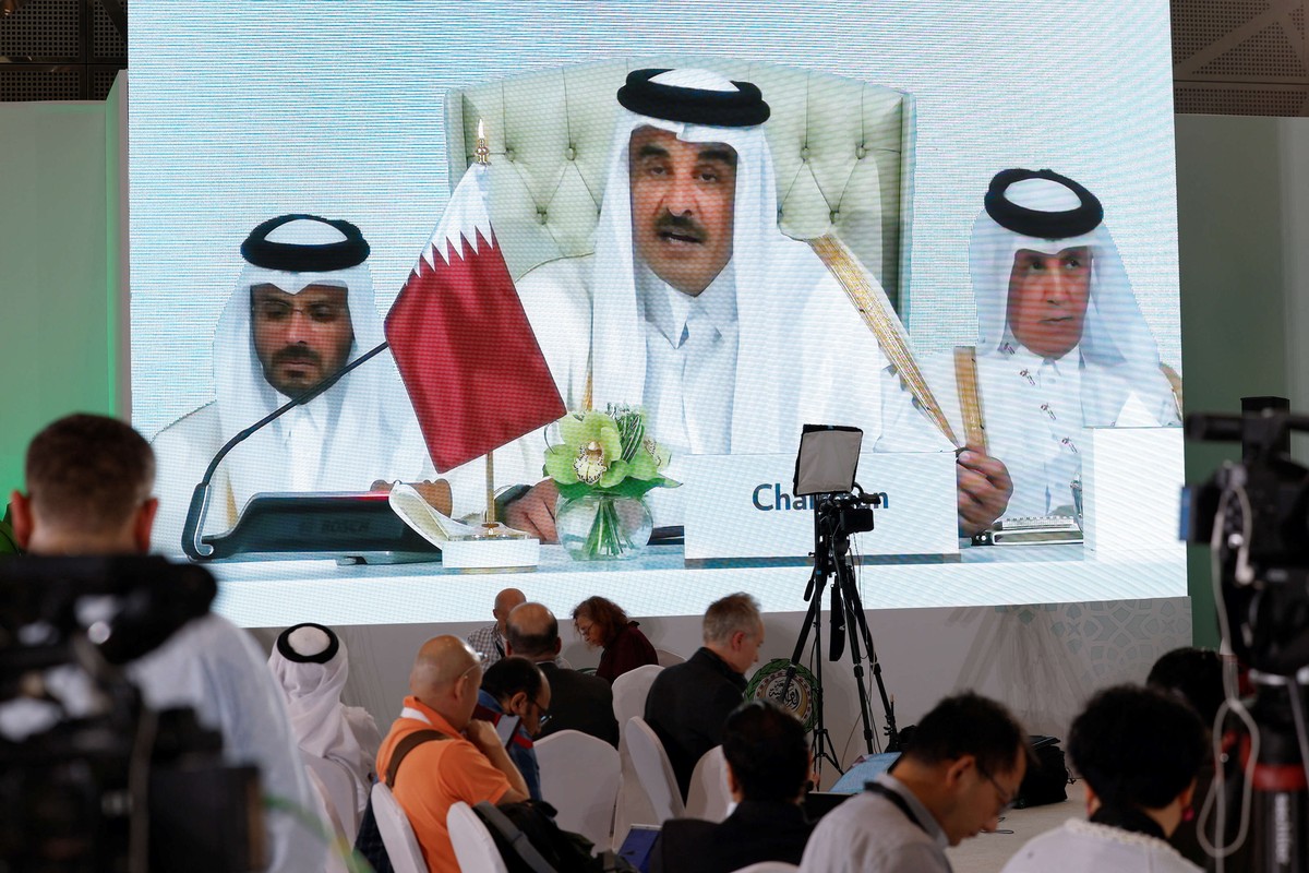 الشيخ تميم يدعو إلى التصدي لمخططات نتنياهو 