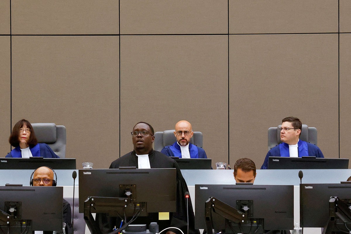 الجنائية الدولية تواجه اتهامات افريقية بتطبيق معايير مزدوجة