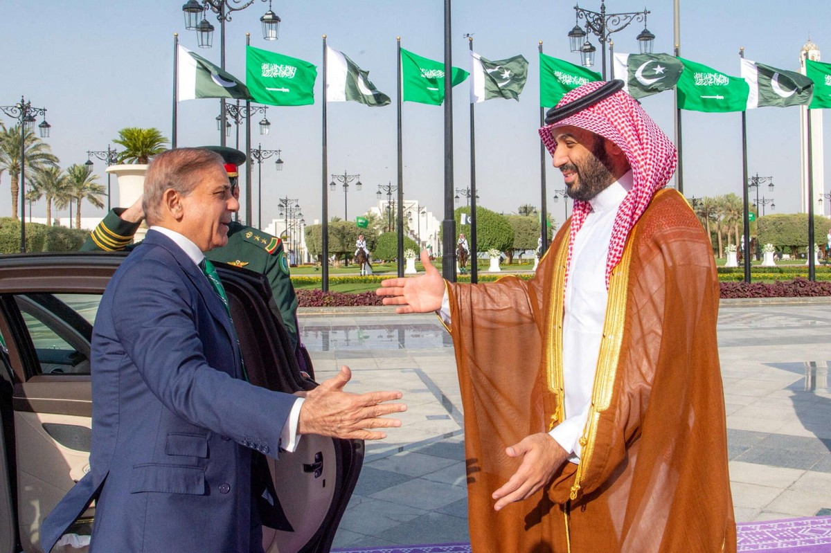 الاتفاق الدفاعي حافز للتعاون الاقتصادي