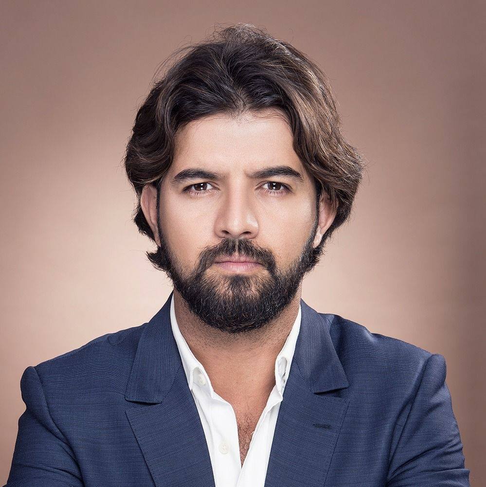 عمر لطفي