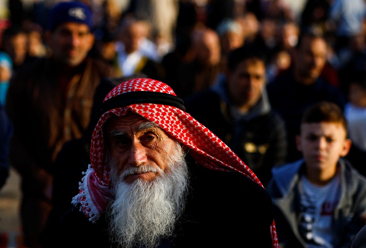 دين