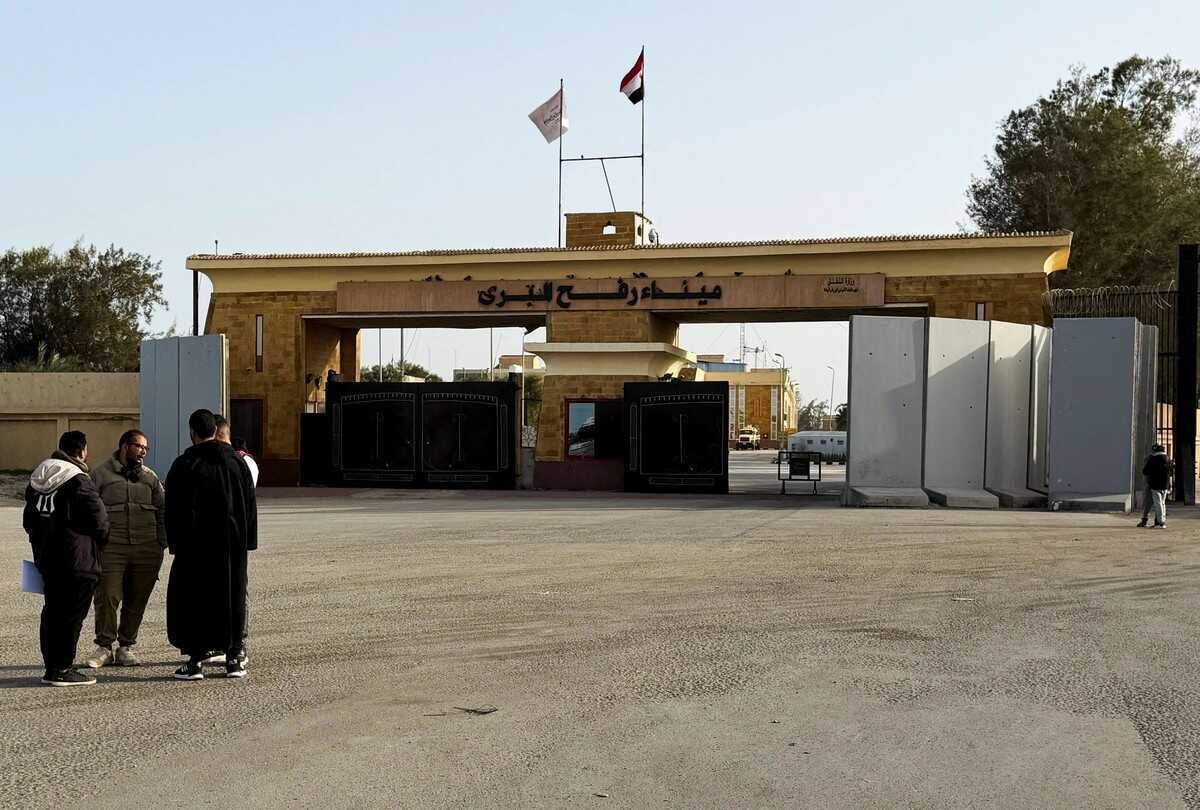 عدد المغادرين والقادمين عبر معبر رفح في أول يوم سيكون 100 شخص
