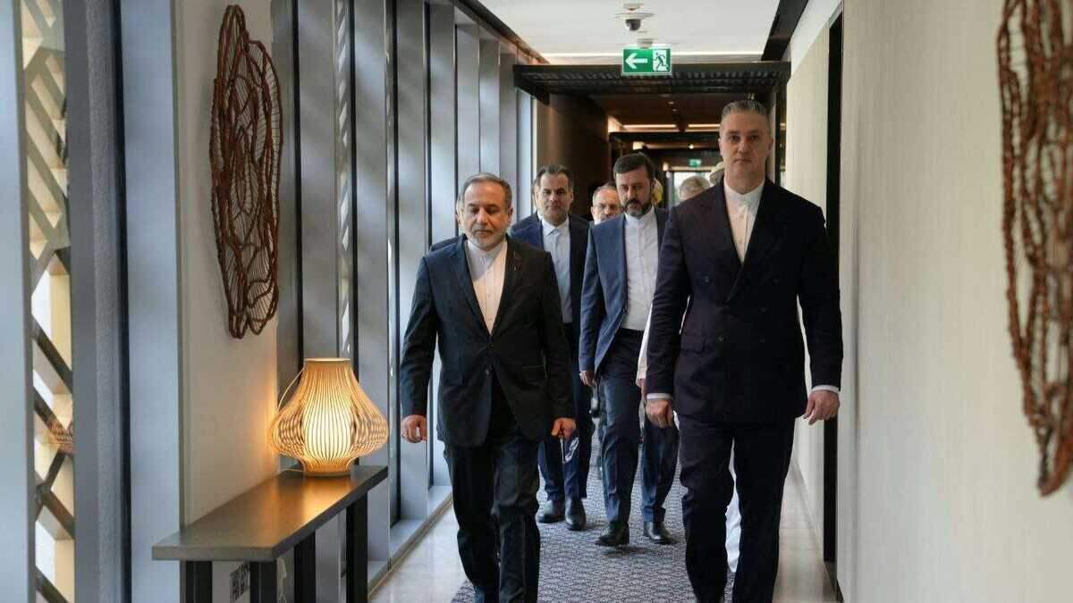 واشنطن وطهران تحتاج لعقد صفقة سياسية في مفاوضات مسقط