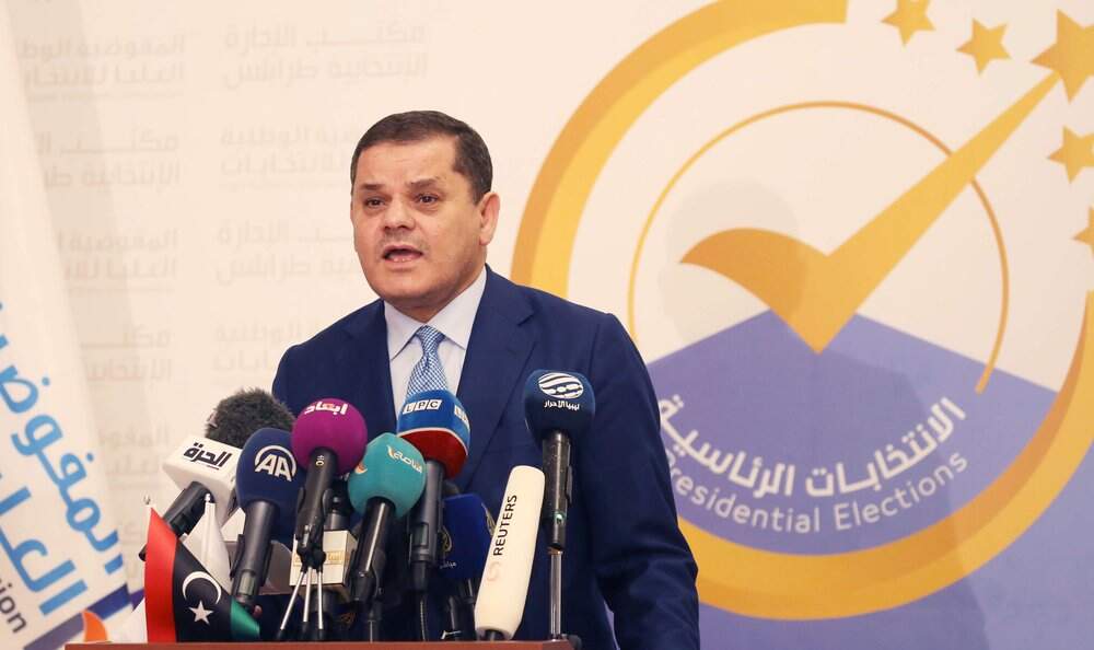 الدبيبة يسعى لاستقطاب خزان انتخابي برز خلال تشييع جثمان سيف الاسلام