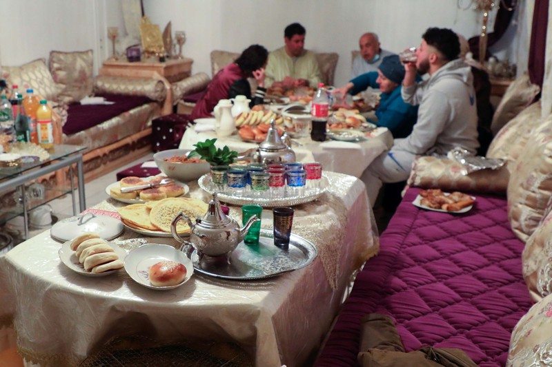 الجالية المسلمة في فرنسا تواجه حالة ارباك بسبب الاختلاف حول موعد عيد الفطر