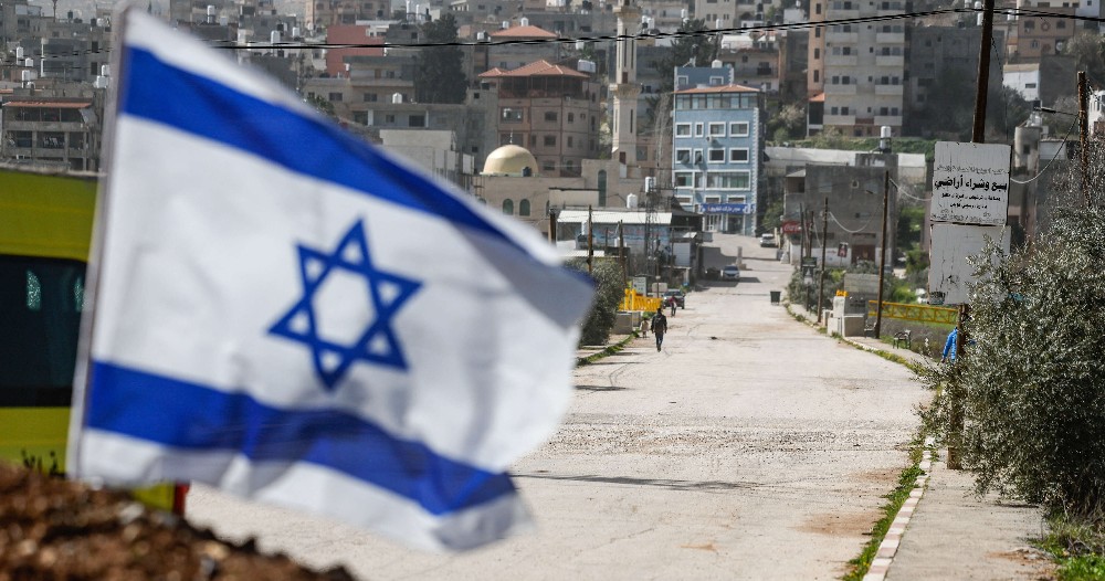 اسرائيل تسعى لعزل المدن والقرى الفلسطينية